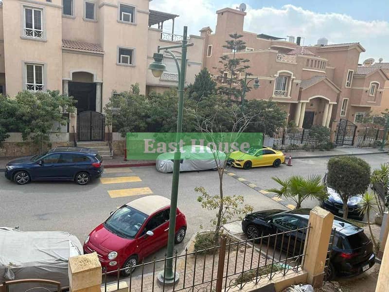 10 29eb7b2e-1d9d-45fb-9dda-1f19238b053e. jpg