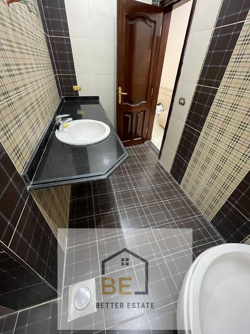 6 WhatsApp Image 2025-11-12 at 5.33. 19 PM. jpeg