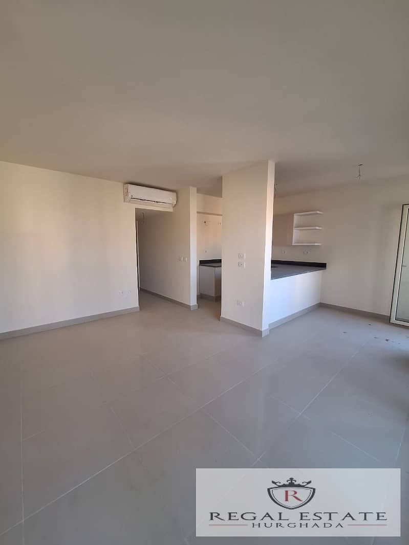 11 WhatsApp Image 2025-10-27 at 16.35. 09 (4). jpeg