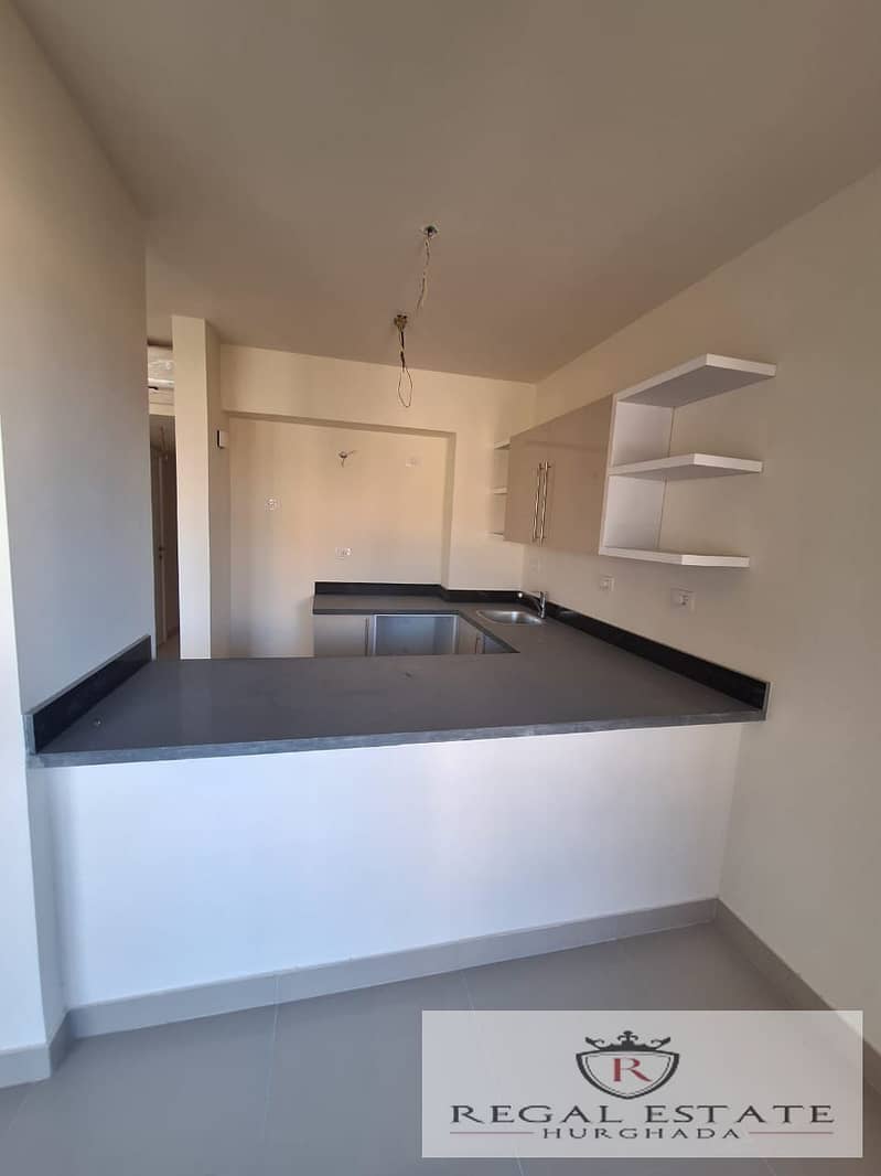 12 WhatsApp Image 2025-10-27 at 16.35. 09 (2). jpeg