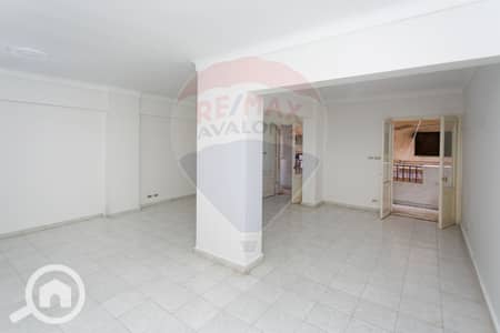 شقة 3 غرف نوم للبيع في لوران، الإسكندرية - 1. jpg شقة 3 غرف نوم للبيع في لوران، الإسكندرية - 1. jpg