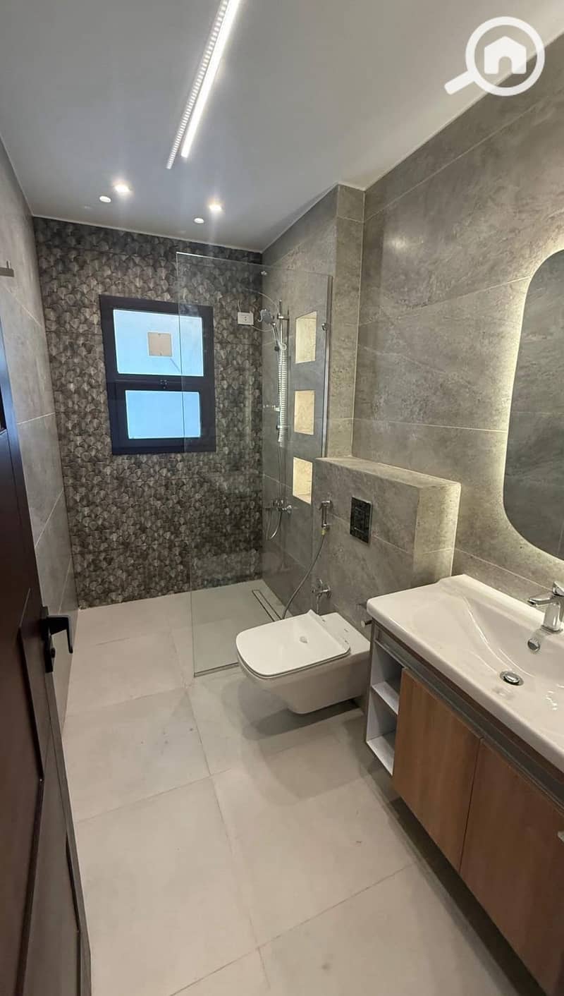 6 90cdca71-941e-4a5e-952e-c5f111535c6c. jpeg