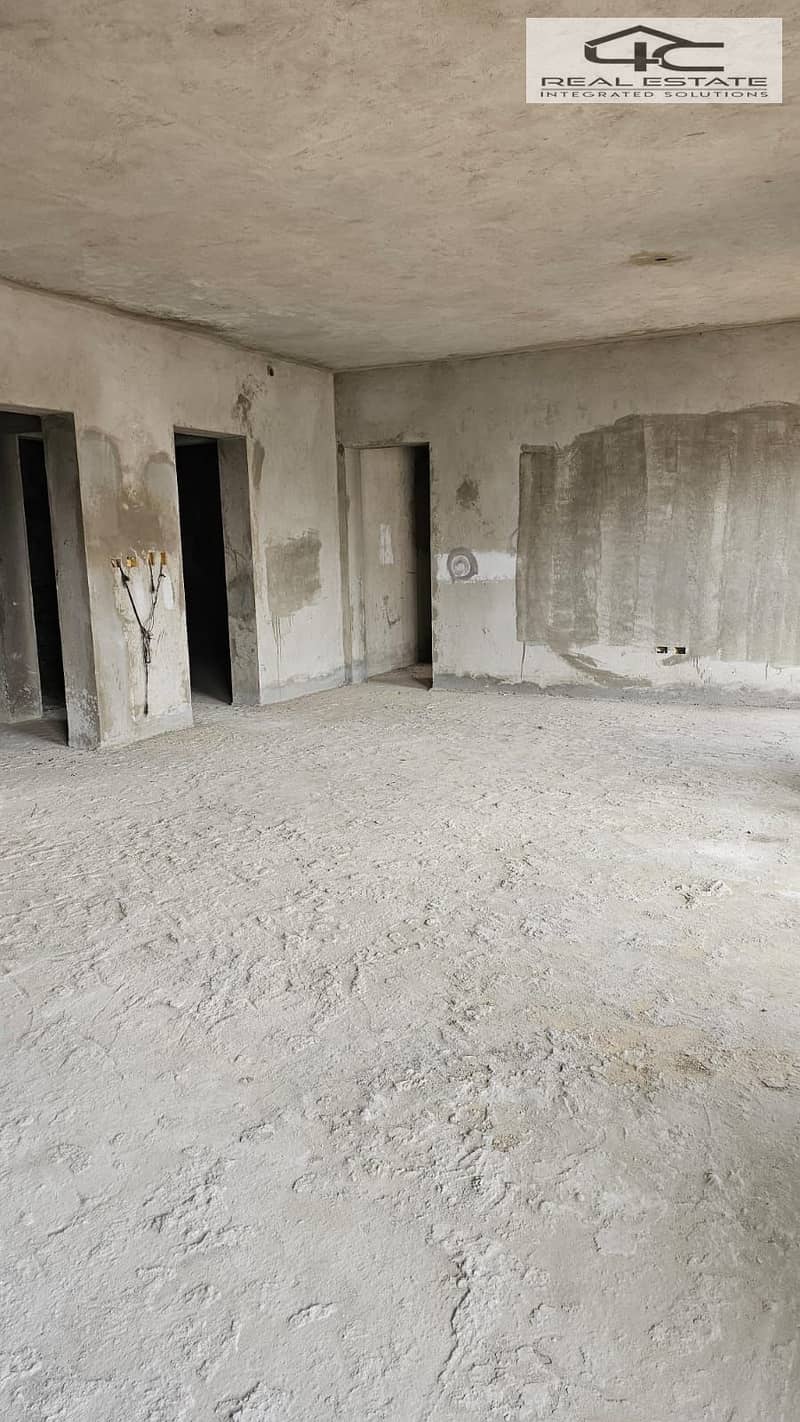 7 WhatsApp Image 2025-11-12 at 9.31. 03 PM. jpeg