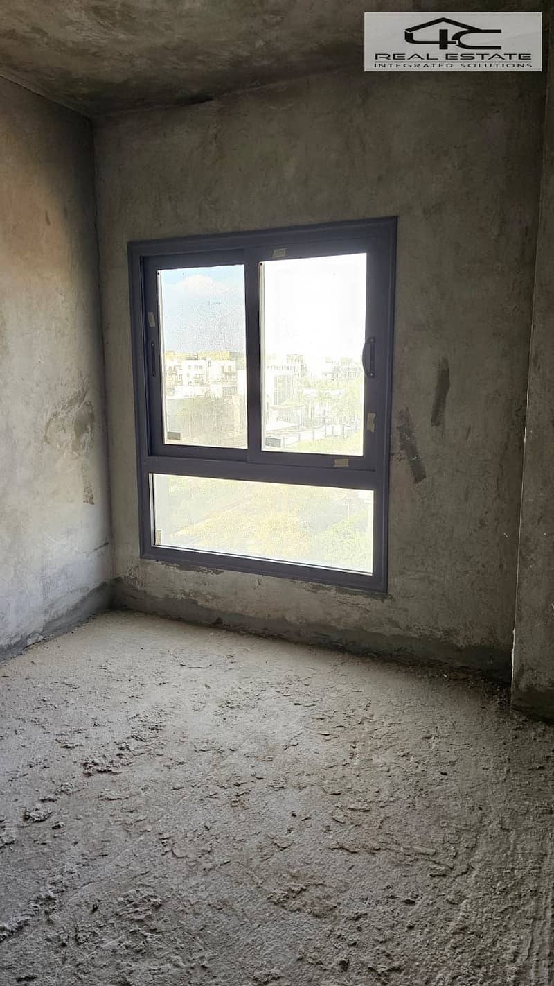 12 WhatsApp Image 2025-11-12 at 9.31. 01 PM. jpeg