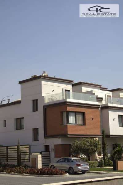 5 Bedroom Townhouse for Sale in New Cairo, Cairo - WhatsApp Image 2025-10-05 at 6.34. 28 PM (1). jpeg