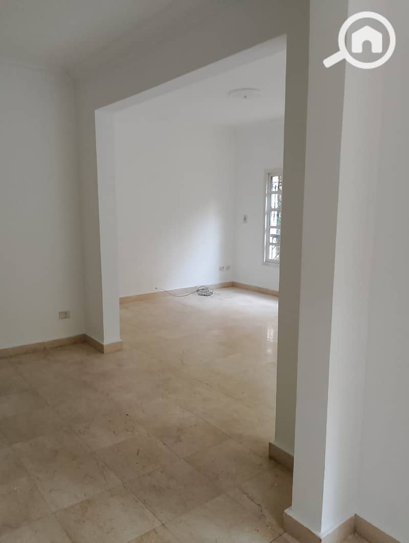 8 c3801252-7afc-43d3-abdd-08aee4f2a458. jpg