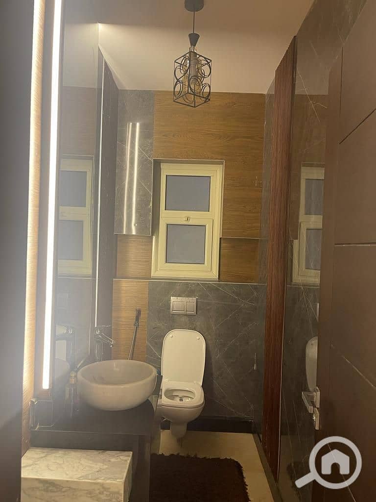 6 WhatsApp Image 2025-11-12 at 1.01. 42 PM (1). jpeg