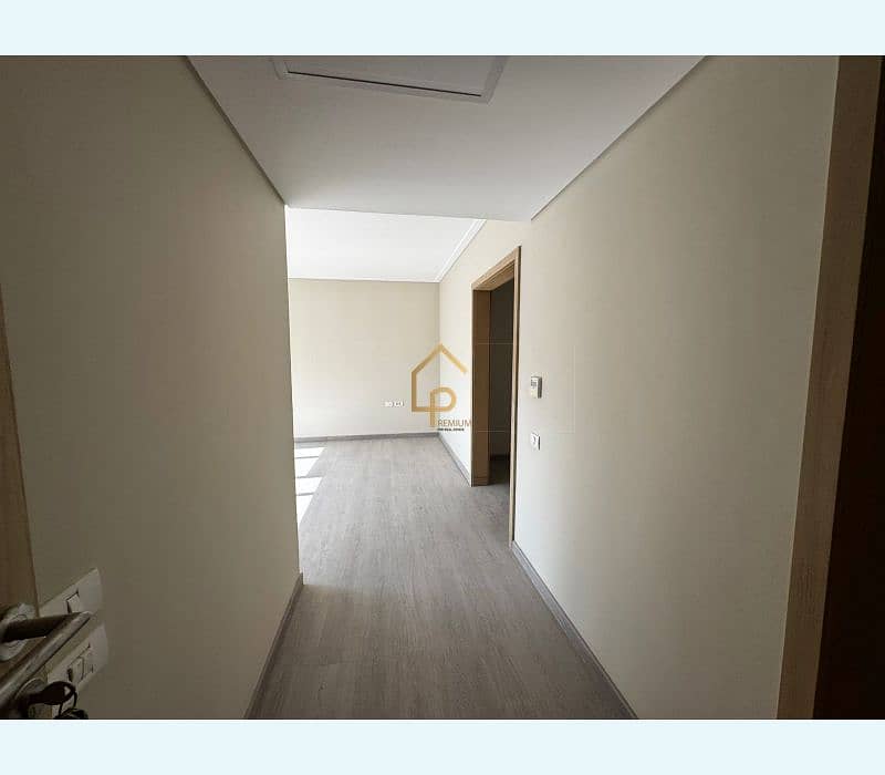 3 WhatsApp Image 2025-09-30 at 5.45. 39 PM (2). jpg