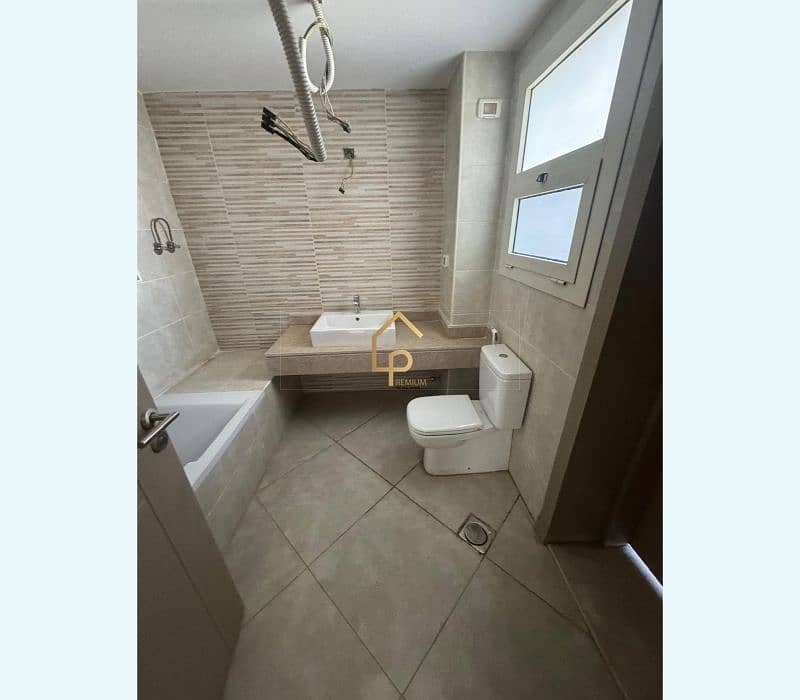 5 WhatsApp Image 2025-09-30 at 5.44. 46 PM. jpg