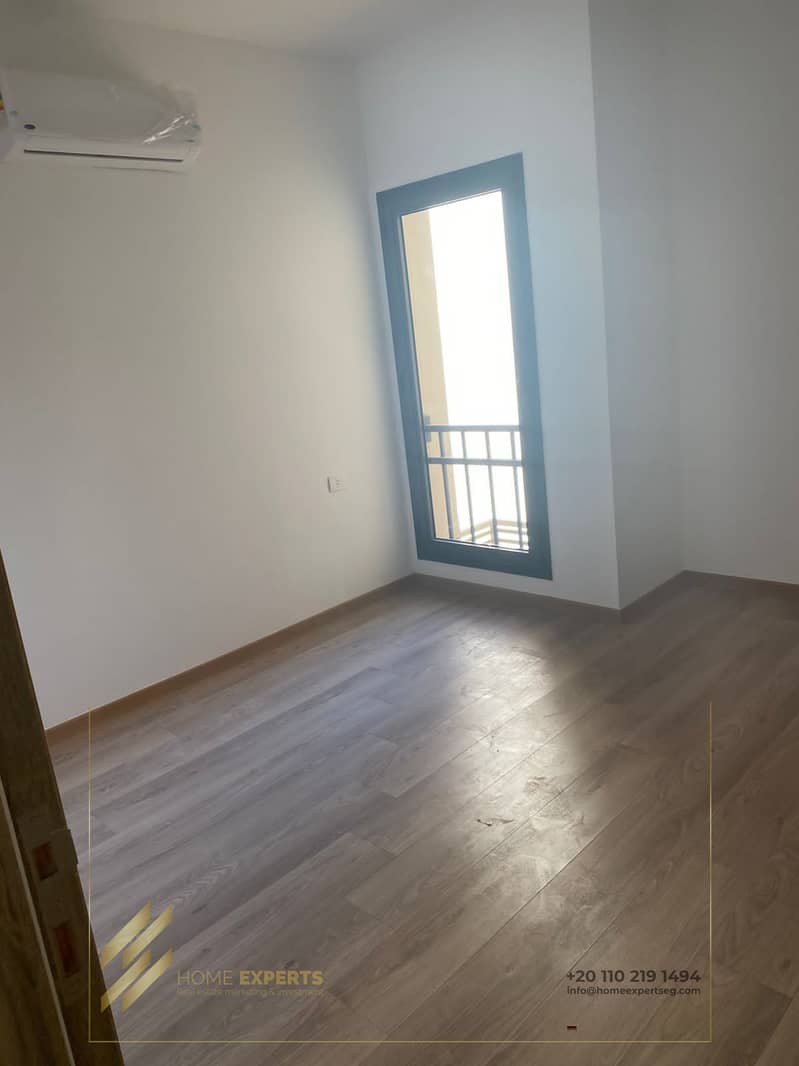 9 ac16e91a-0f43-4537-90d9-08dd587e8fe3. jpg