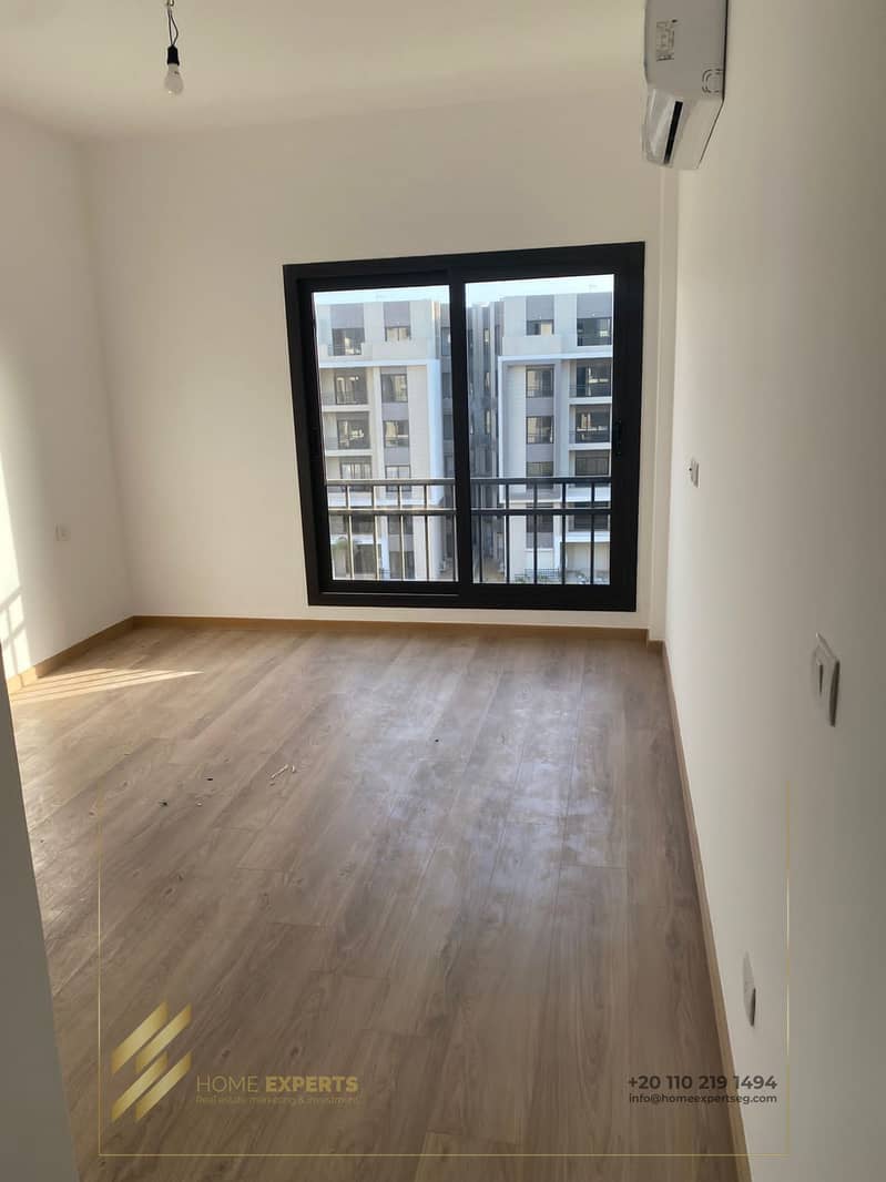 11 ccf3330d-b23c-47cc-ab38-57b8c72de335. jpg