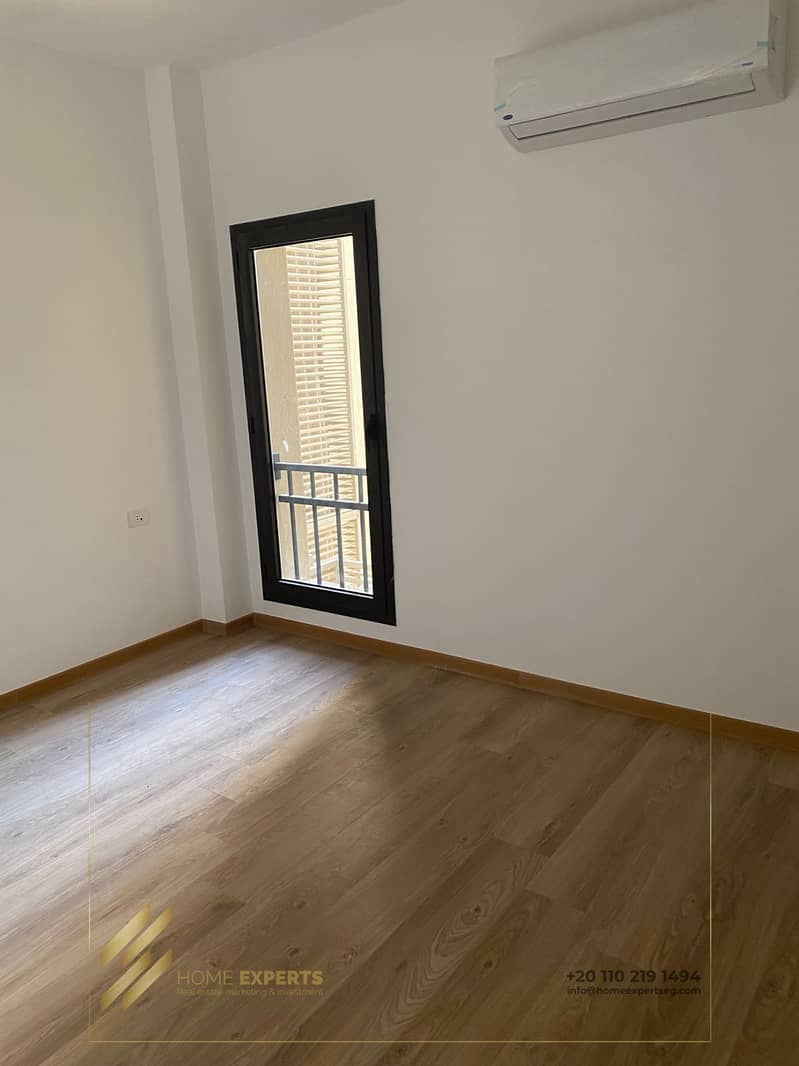 13 de2c4b75-616a-43c8-a9b9-8e97890e7d12. jpg