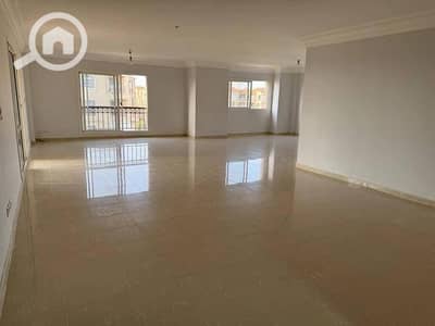 شقة 4 غرف نوم للبيع في مدينتي، القاهرة - 53676ee6-29df-4b85-b105-31d2bbb4fc2a. jpg