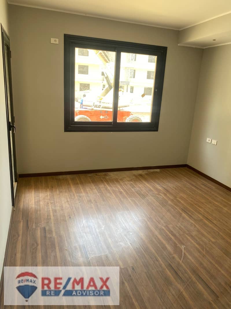 5 WhatsApp Image 2025-11-12 at 7.47. 04 PM. jpeg