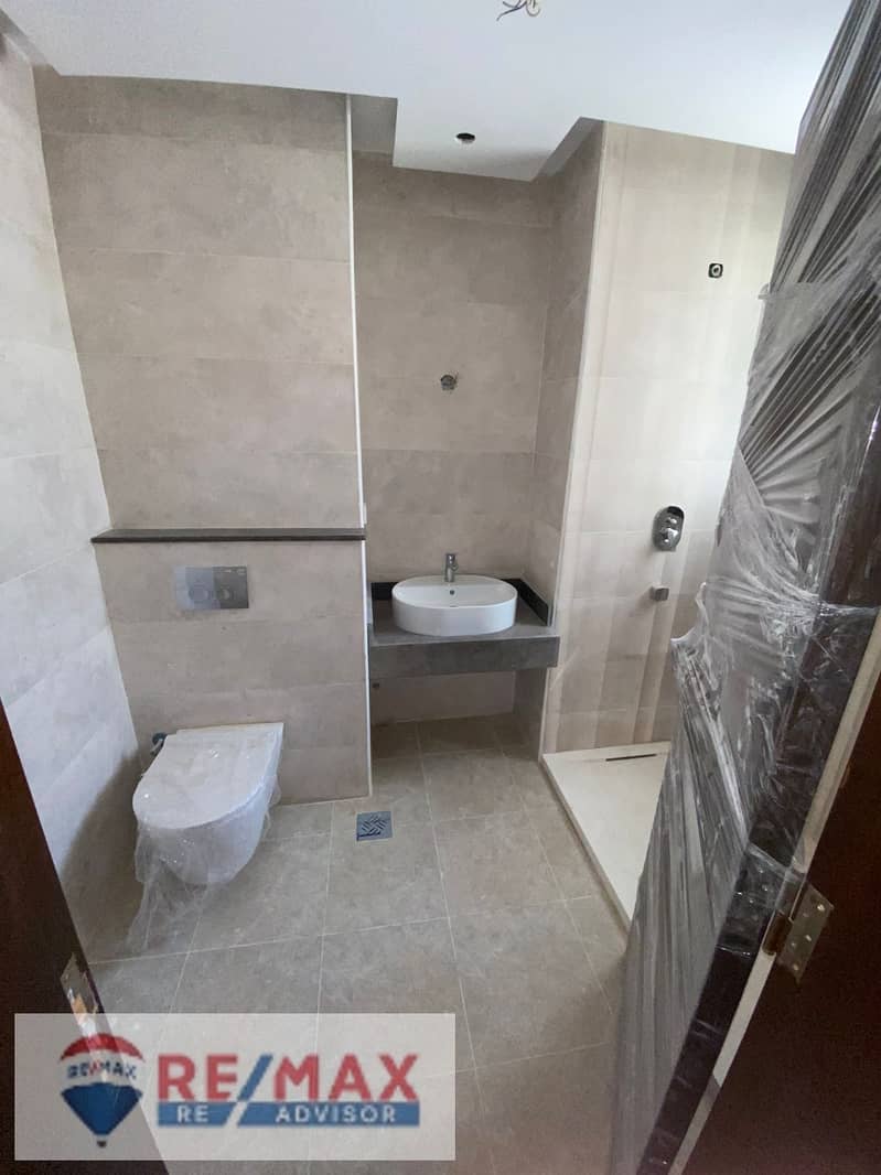 8 WhatsApp Image 2025-11-12 at 7.47. 02 PM (1). jpeg