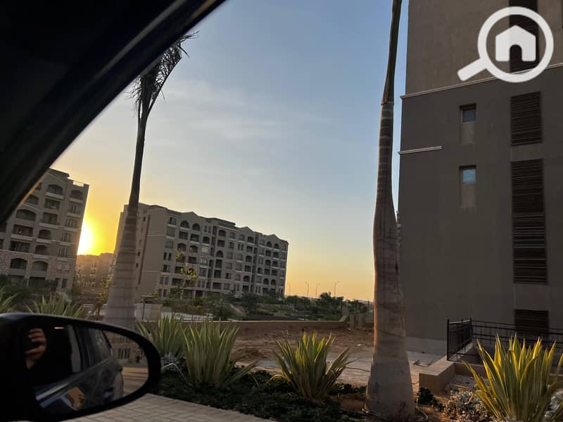 12 bdd798f0-50cf-4107-ab65-8b809830a0ca. jpg