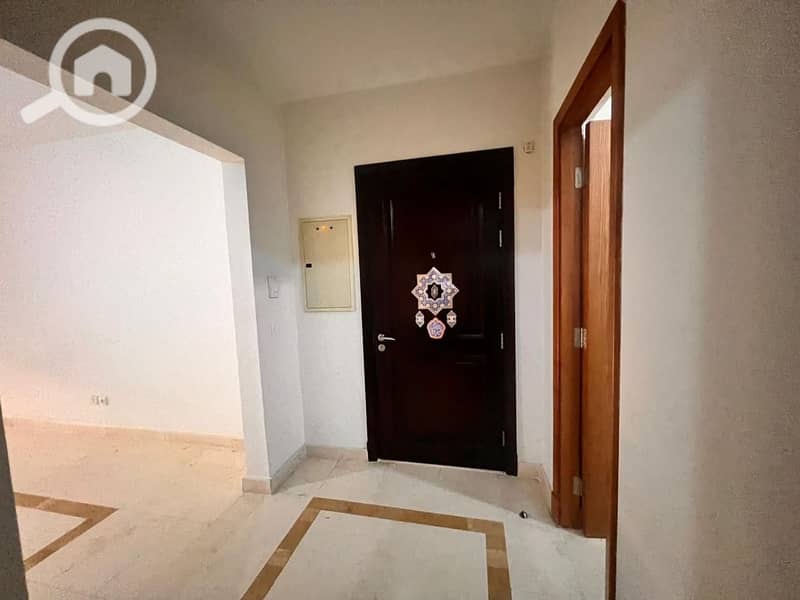 7 07361d4f-d19e-41d3-bf51-3f8629a4c7d7. jpeg