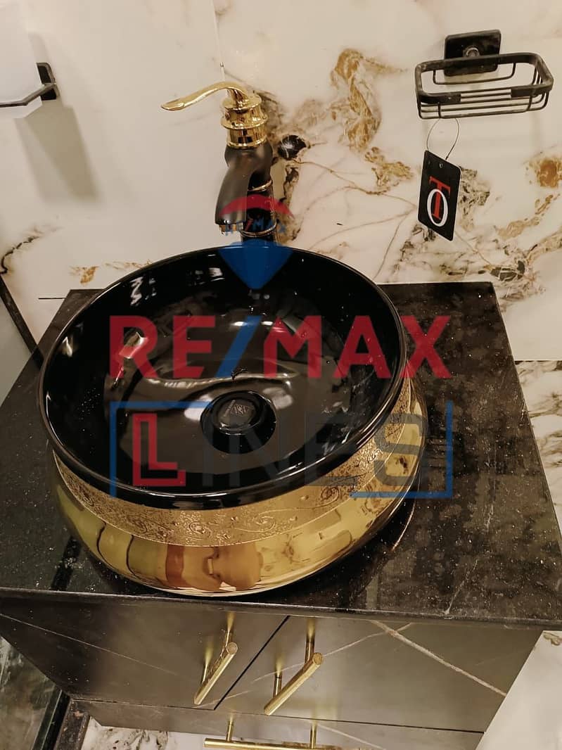 12 WhatsApp Image 2025-11-12 at 21.26. 22 (2). jpeg