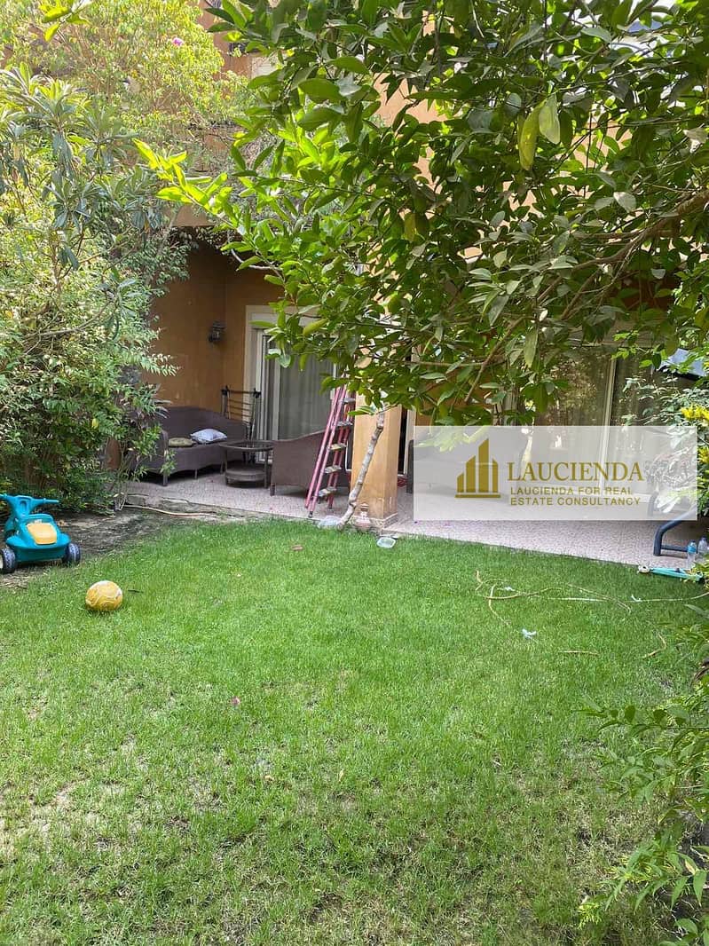 8 20b1747a-e4ff-427f-b0bb-b7ebb0f2fe2d. jpg