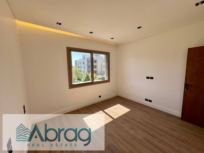 5 WhatsApp Image 2025-11-12 at 1.36. 25 PM (1). jpeg