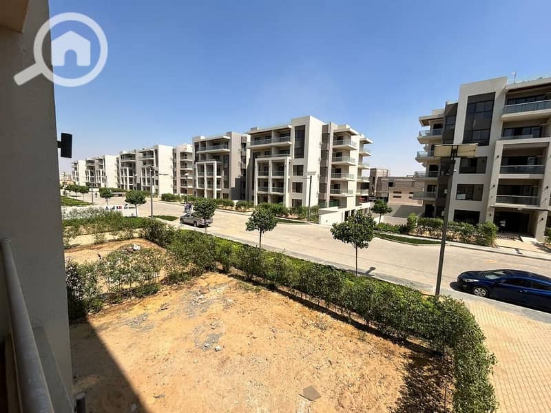 3 06f41e45-8774-48ad-a4cc-36864bb1a907. jpg