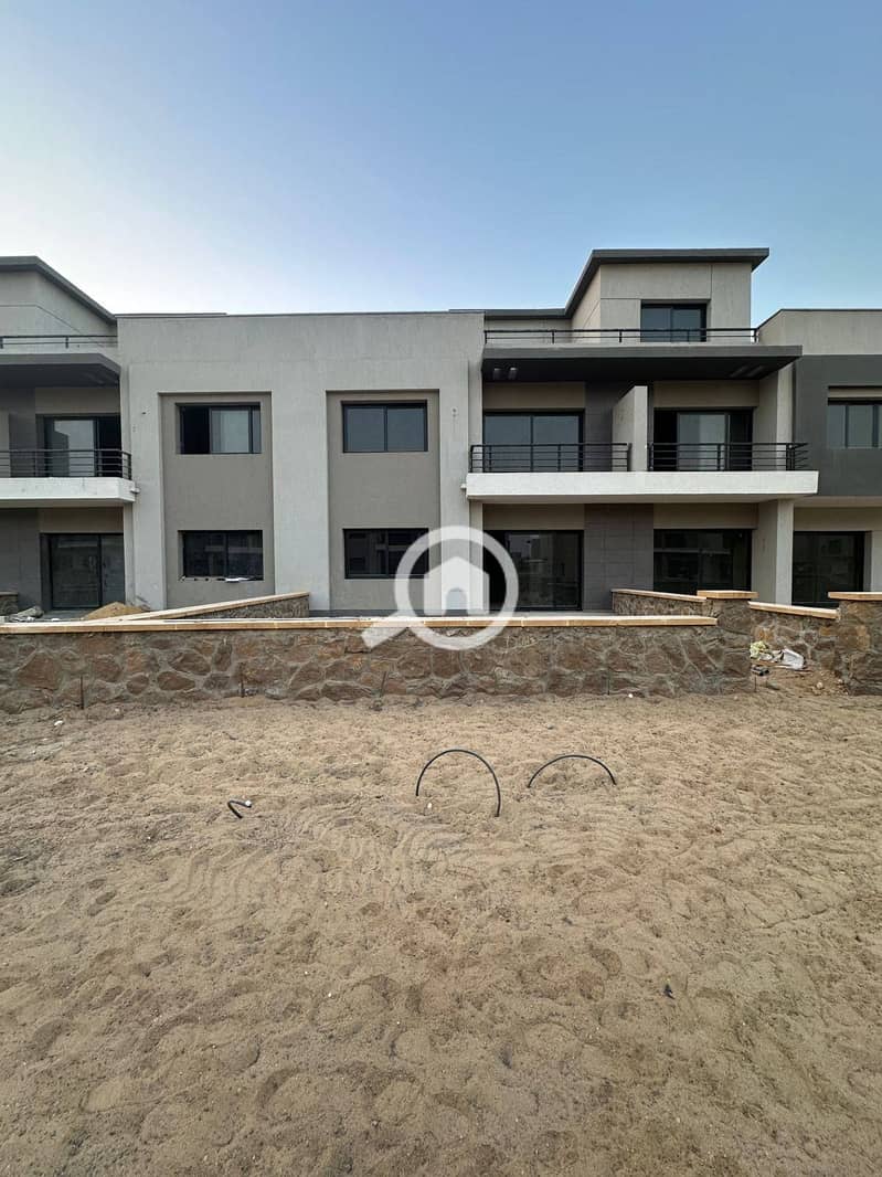 10 582529463_4168567306714366_8582565181352458567_n. jpg