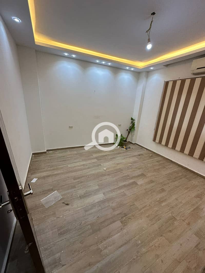 2 WhatsApp Image 2025-11-11 at 1.06. 44 PM. jpeg