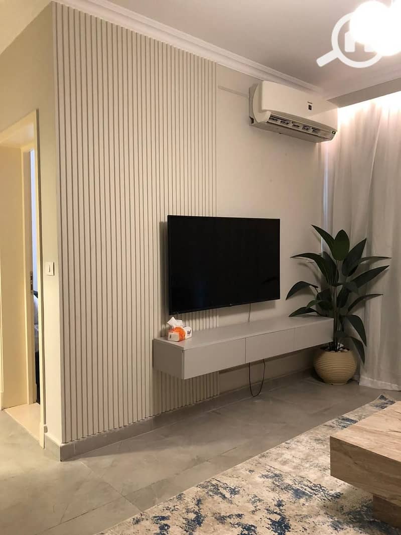 10 c52abe04-a69f-4b45-8cee-987f1f87a984. jpg