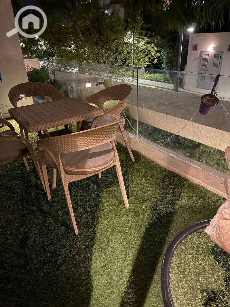 7 acf1a8e2-b6af-4c23-84c9-c83e5705a92c. jpeg