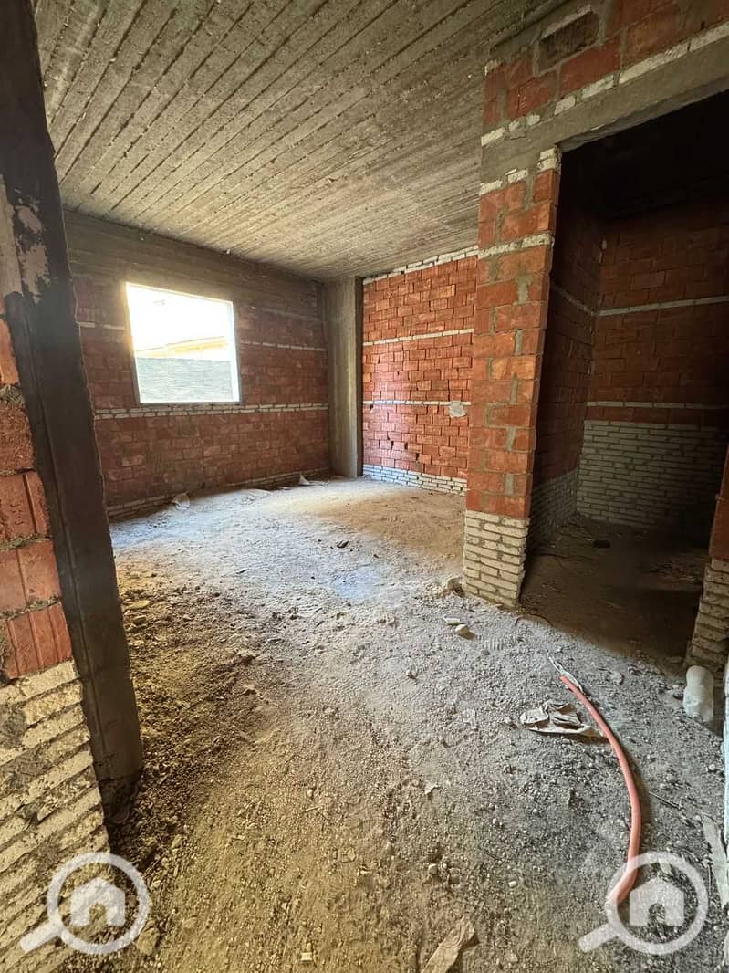 4 IJ1wy5fDVuS5LypYxWfbxs0d4TC27NFXy9HoVyco. jpg