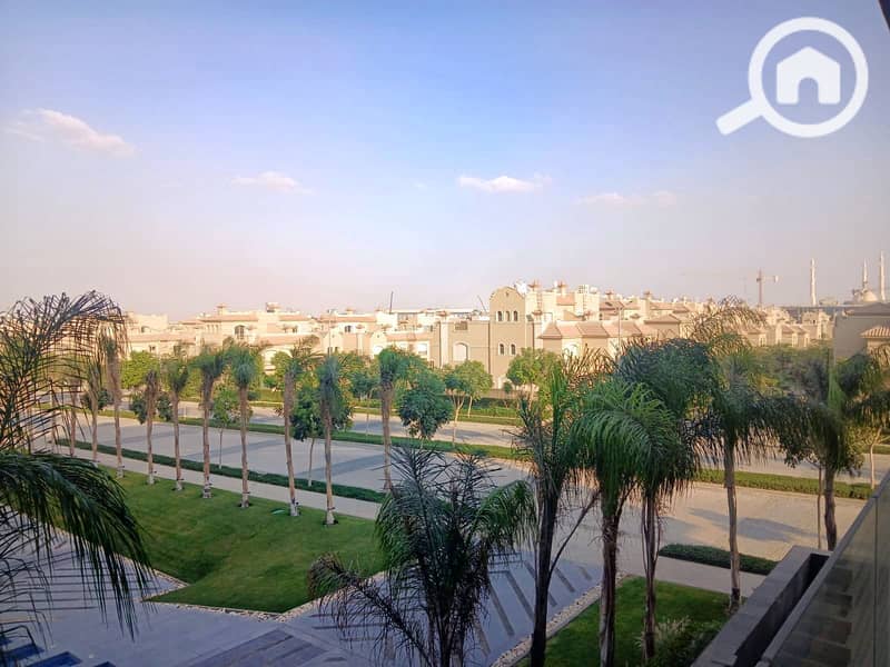 9 WhatsApp Image 2024-12-17 at 14.53. 08_08acbc04. jpg