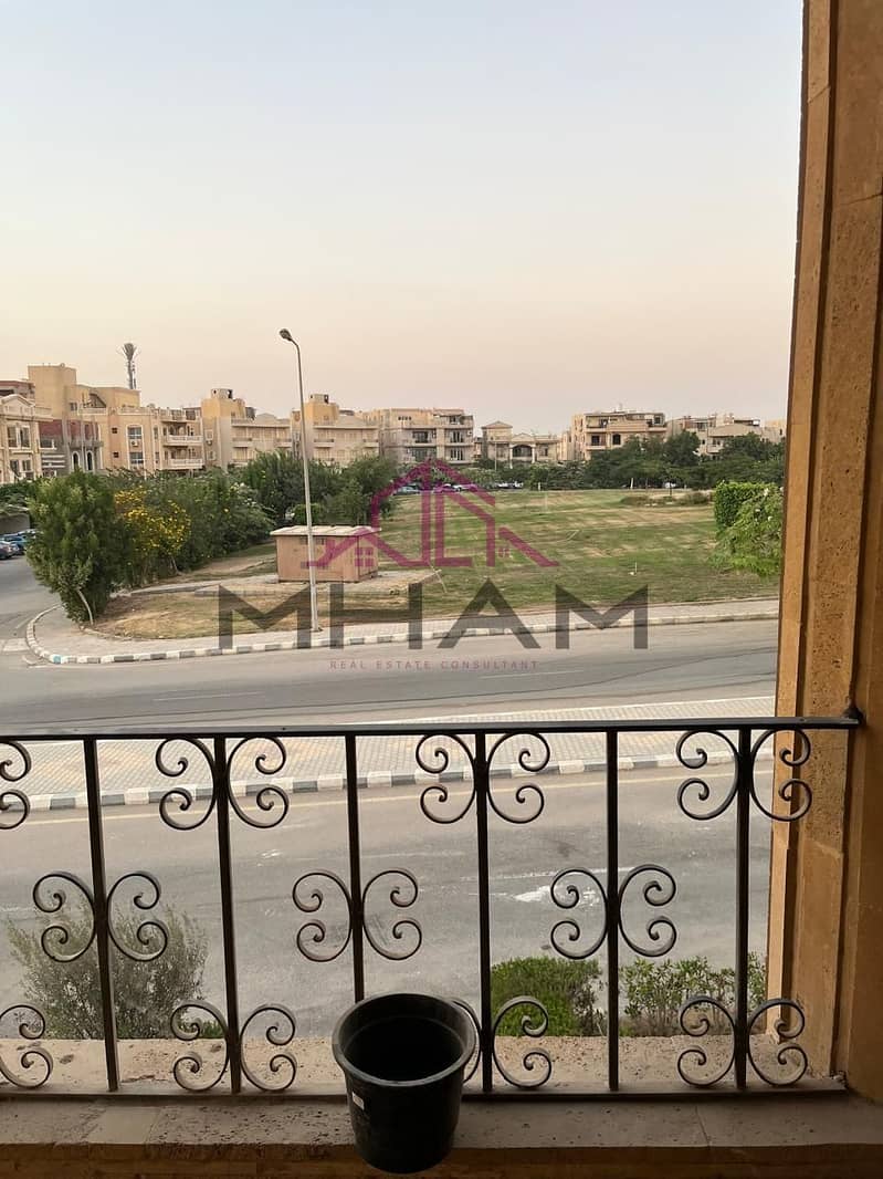 photo_5812023945262205811_y. jpg photo_5812023945262205811_y. jpg