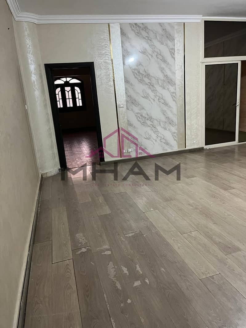 8 photo_5812023945262205817_y. jpg