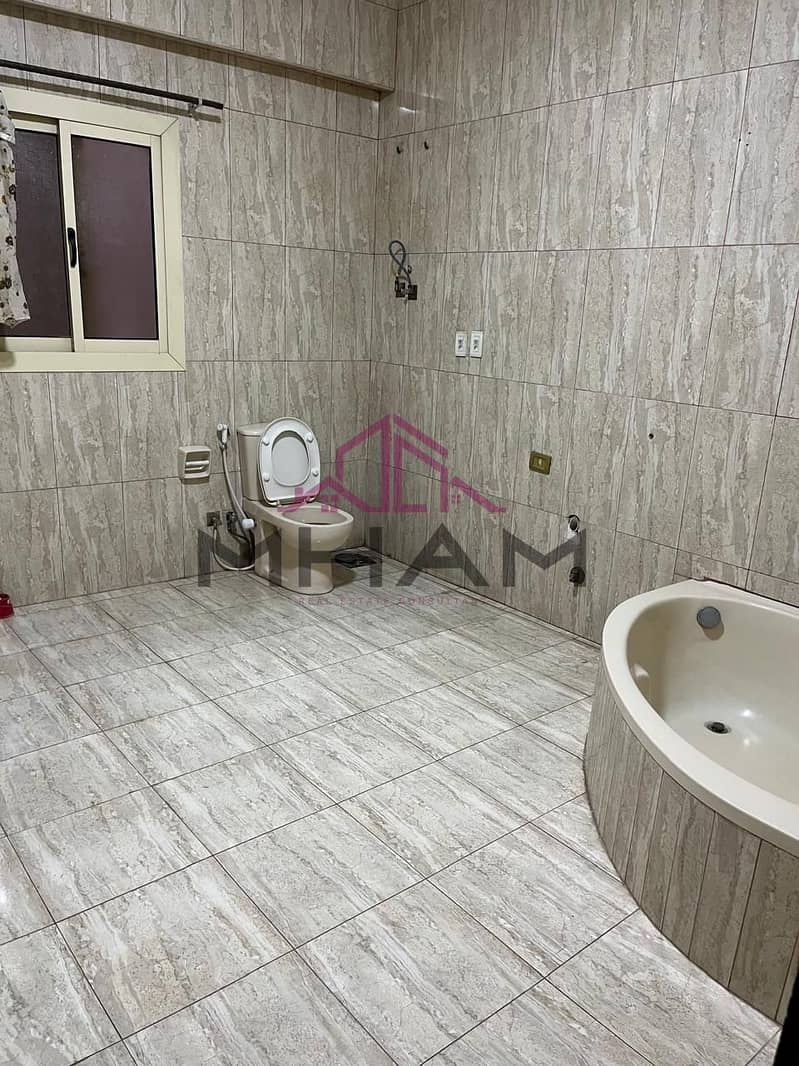 13 photo_5812023945262205822_y. jpg