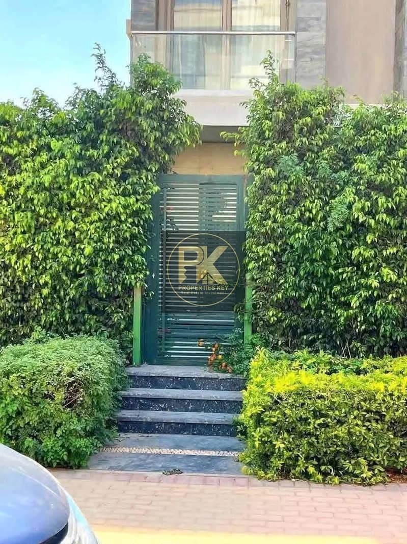 3 718F5423-41CD-4310-86D3-E10362D343A0. jpeg