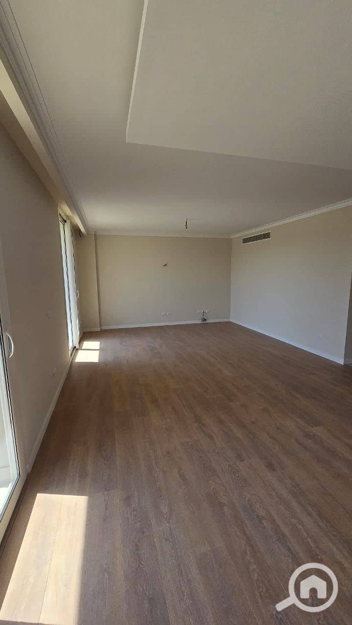 2 WhatsApp Image 2025-05-04 at 11.52. 24 AM. jpeg