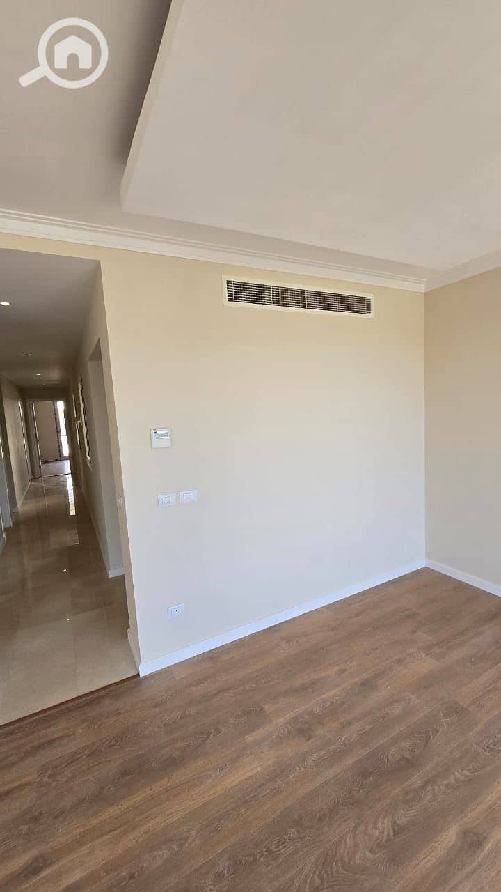 3 WhatsApp Image 2025-05-04 at 11.52. 24 AM (1). jpeg