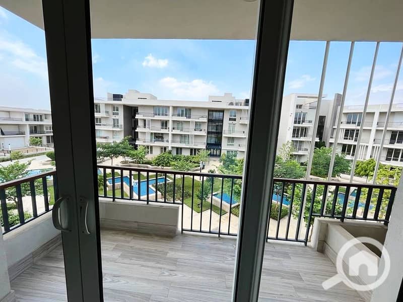 4 WhatsApp Image 2025-04-15 at 3.58. 53 PM (1). jpeg