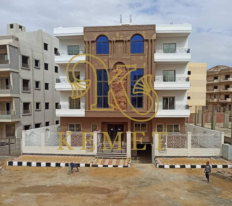 2 018bade9-c1e8-4105-addd-dd3e7d710009. jpg