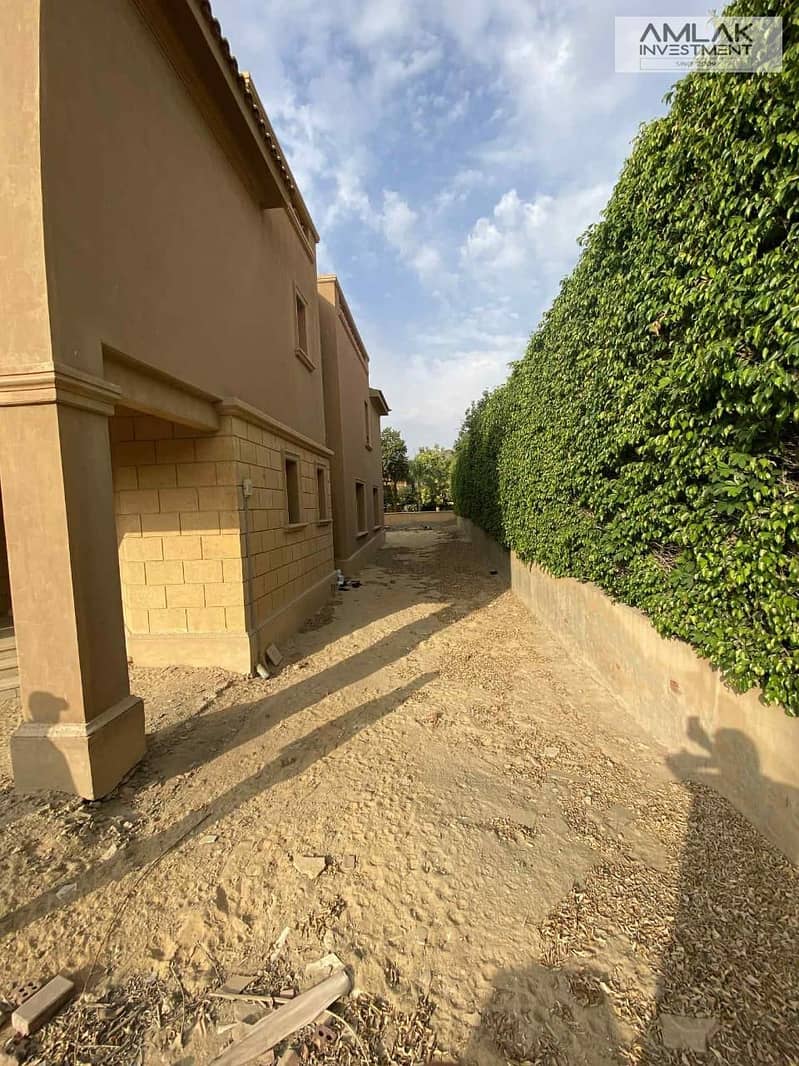 8 665725ee-698a-4574-a648-2074068d717d. jpeg