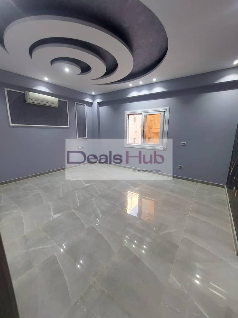 4 WhatsApp Image 2025-11-12 at 5.53. 20 PM (1). jpeg