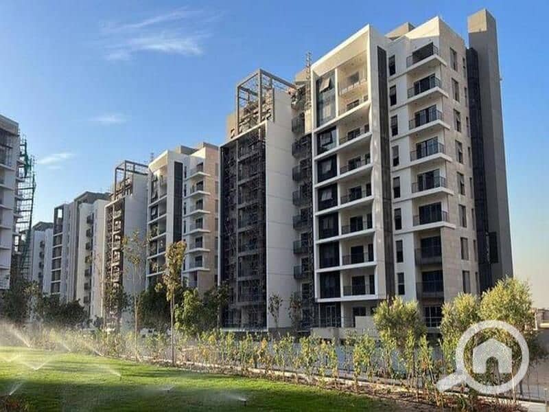 8 4709475-af84do. jpg