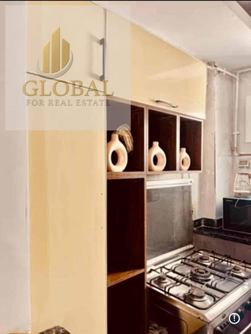 4 3aae6648-344b-437b-9385-360c43df063c. jpg