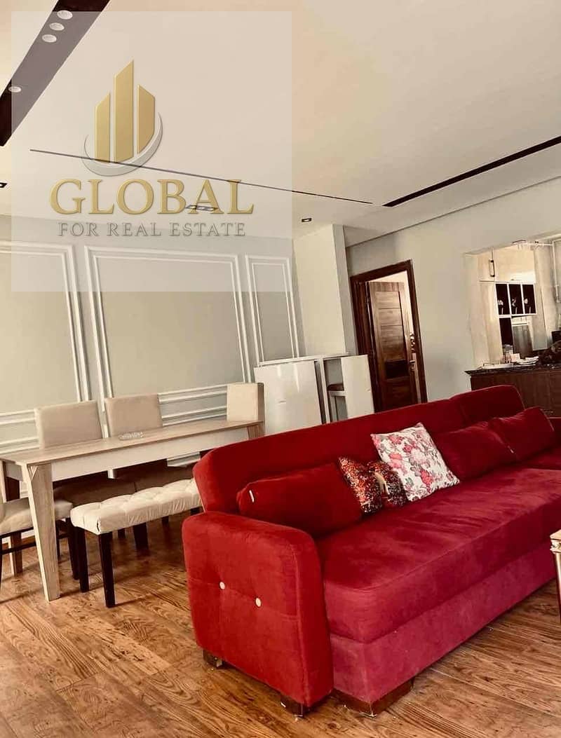 5 ef983add-43b3-41c7-8b47-c6519a53abfa. jpg