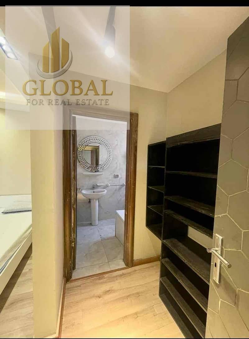 8 87aeaa6f-5cab-4862-8c63-dd595299826c. jpg