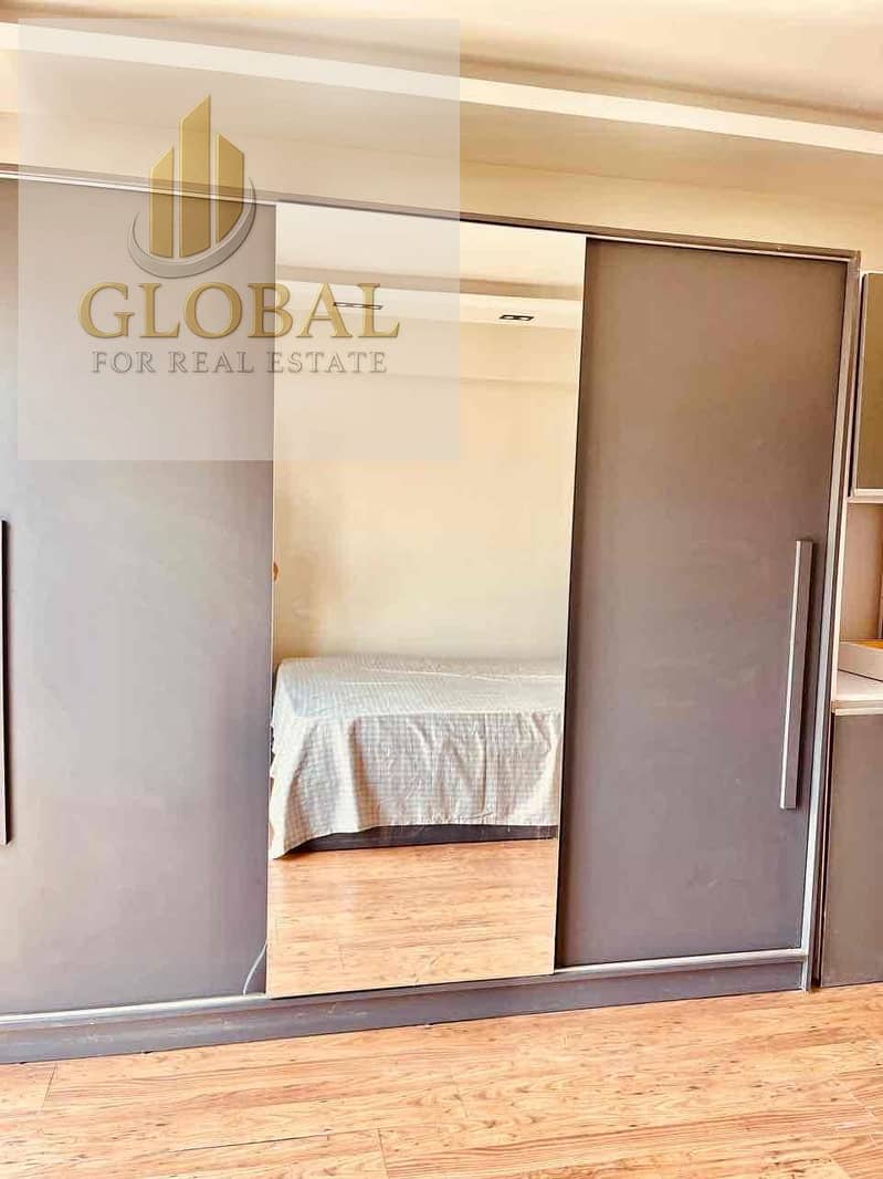 13 8e5e358c-f62d-4364-8e3e-39e1b0c39d20. jpg