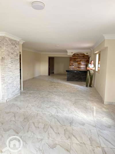 3 Bedroom Apartment for Sale in 6th of October, Giza - IMG_8544. jpg