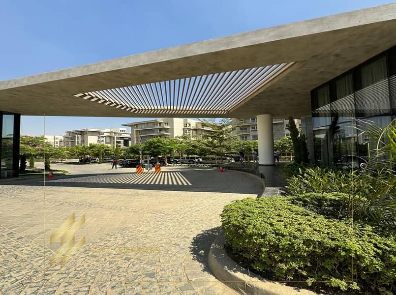 10 WhatsApp Image 2025-11-13 at 1.24. 14 PM (1). jpeg