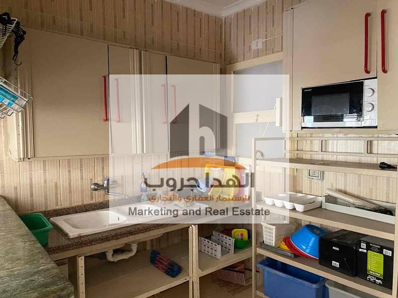 6 59ed9bf8-92ee-41a2-83e2-c365f3a12f84. jpg