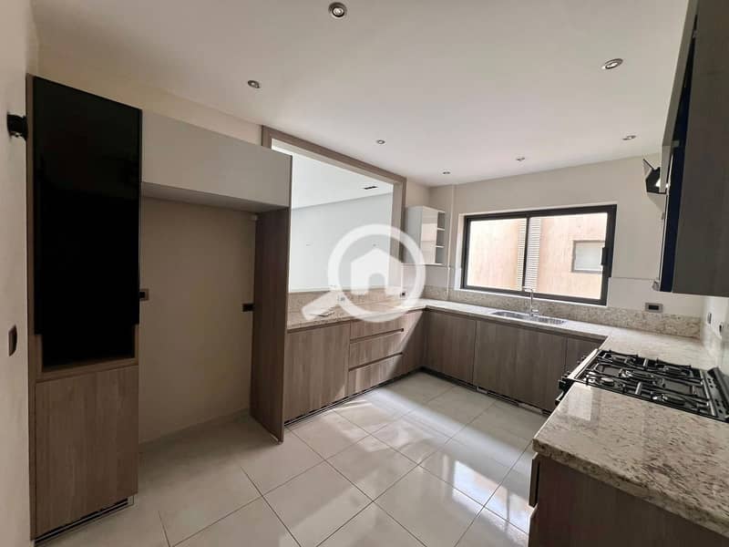 5 579973069_1997657064962031_4936314316316604935_n. jpg